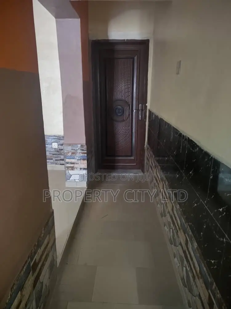 1bdrm Block of Flats in Lagoon View Estate, Ibeshe / Ikorodu for rent in Ibeshe / Ikorodu