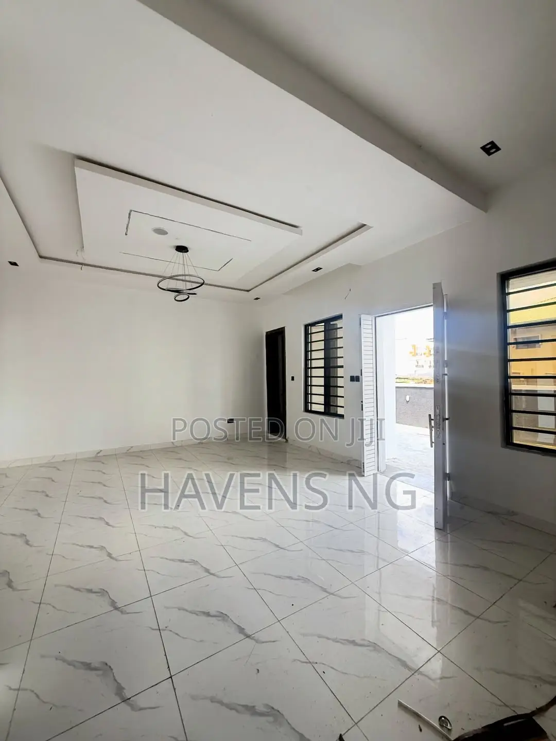4bdrm Duplex in Lekki Phase 2 for sale in Lekki Phase 2