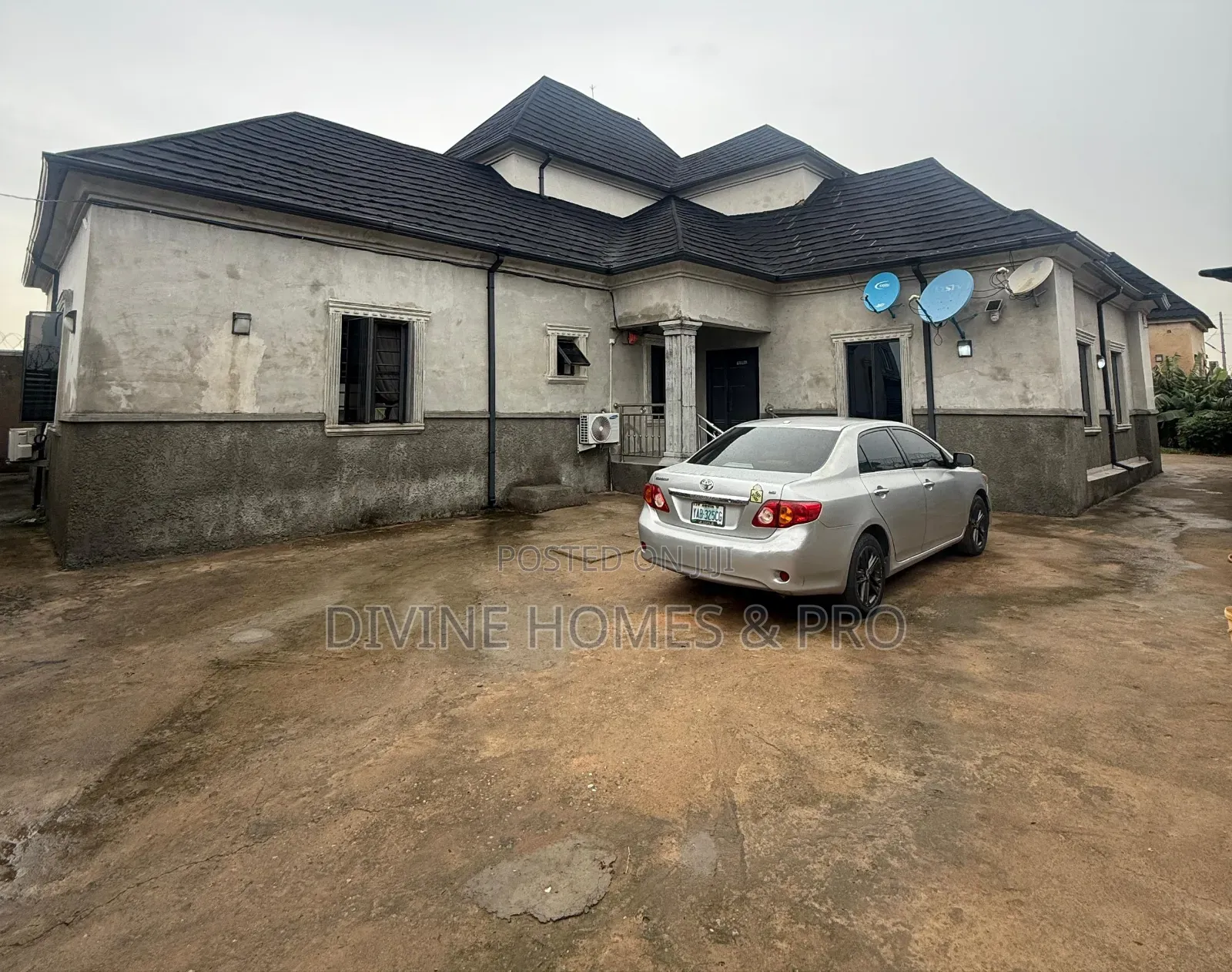 4bdrm Bungalow in Lugbe District for sale in Lugbe District
