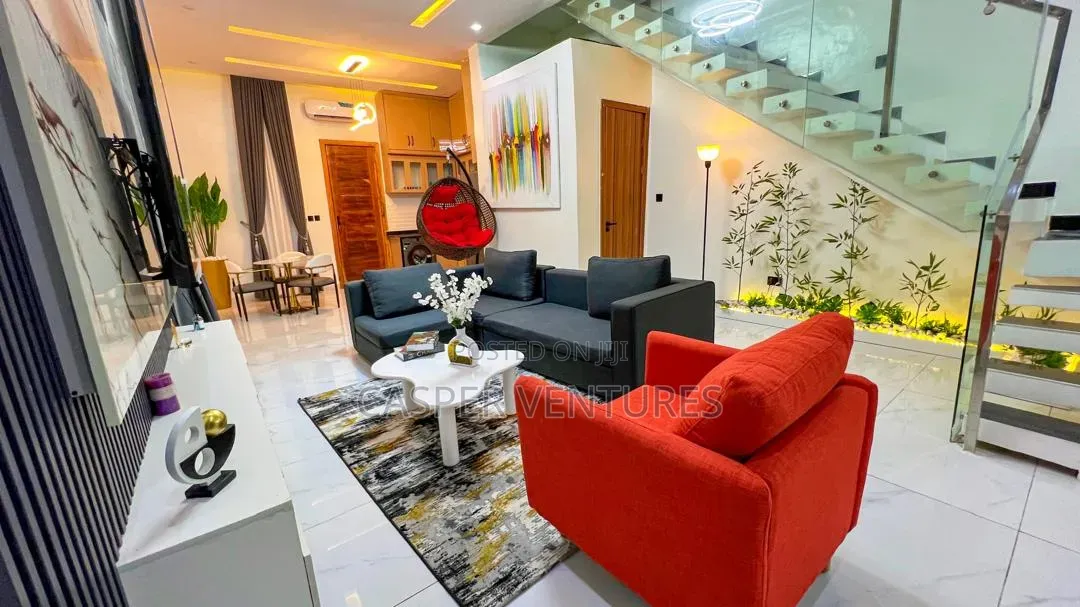 Furnished 4bdrm Duplex in Lekki Phase 2 for rent in Lekki Phase 2