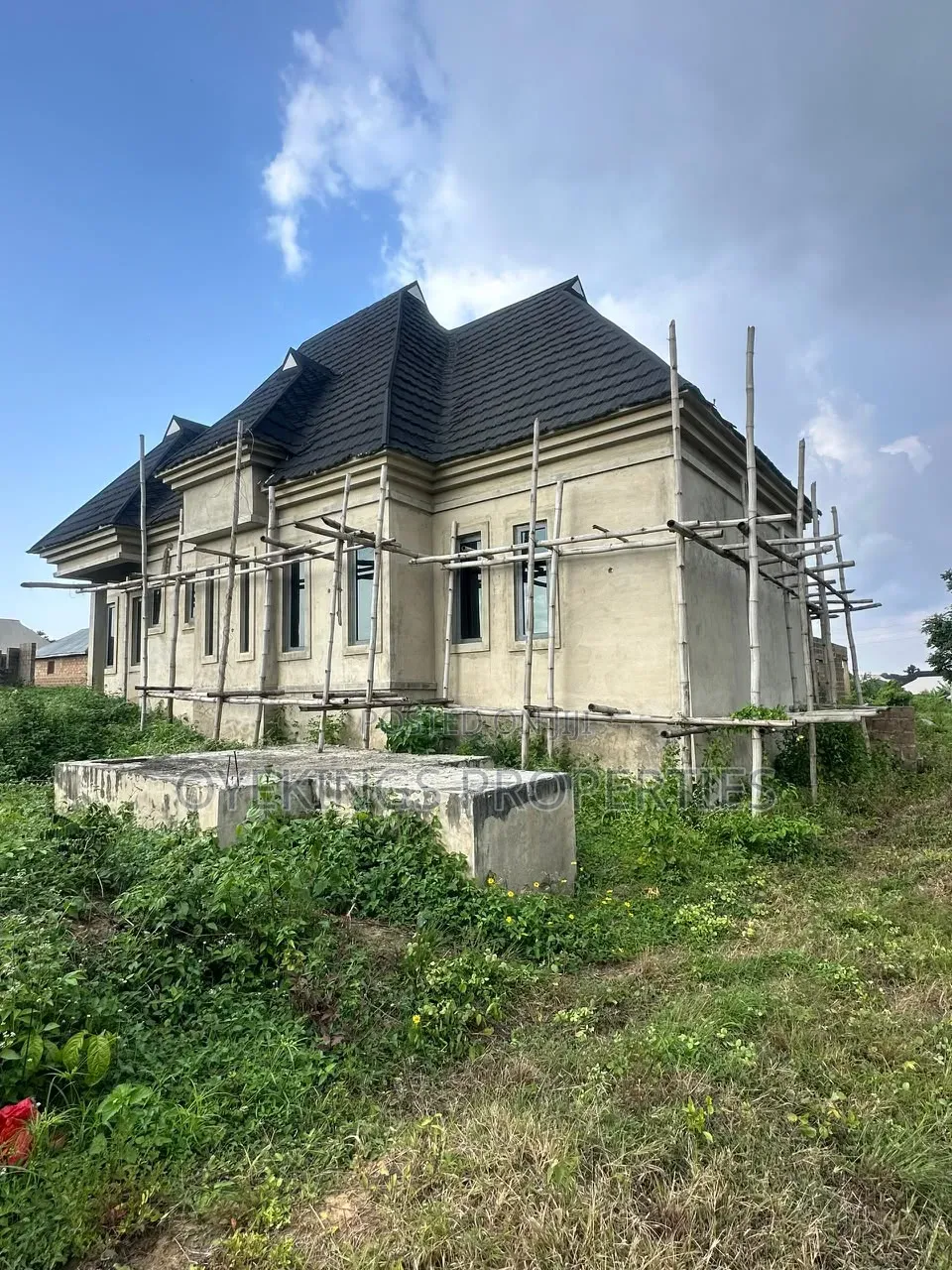 3bdrm Bungalow in Mogana, Oluyole for sale in Oluyole