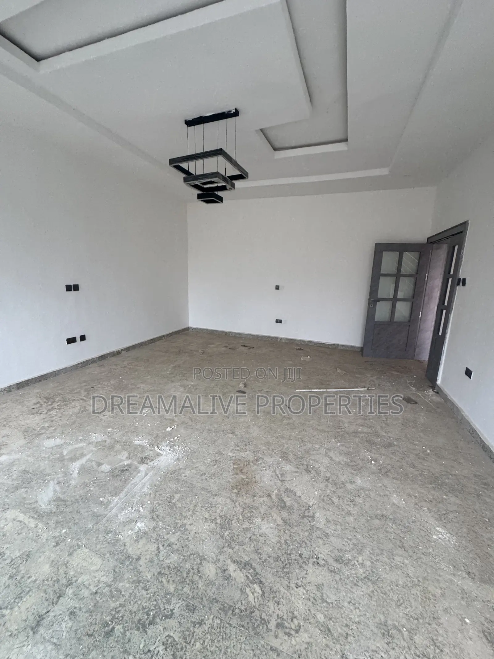 4bdrm Duplex in Life Camp for sale in Life Camp