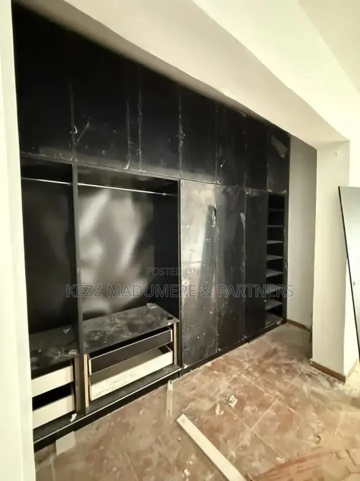 3bdrm Duplex in Agip Estate Port, New Layout for sale in New Layout