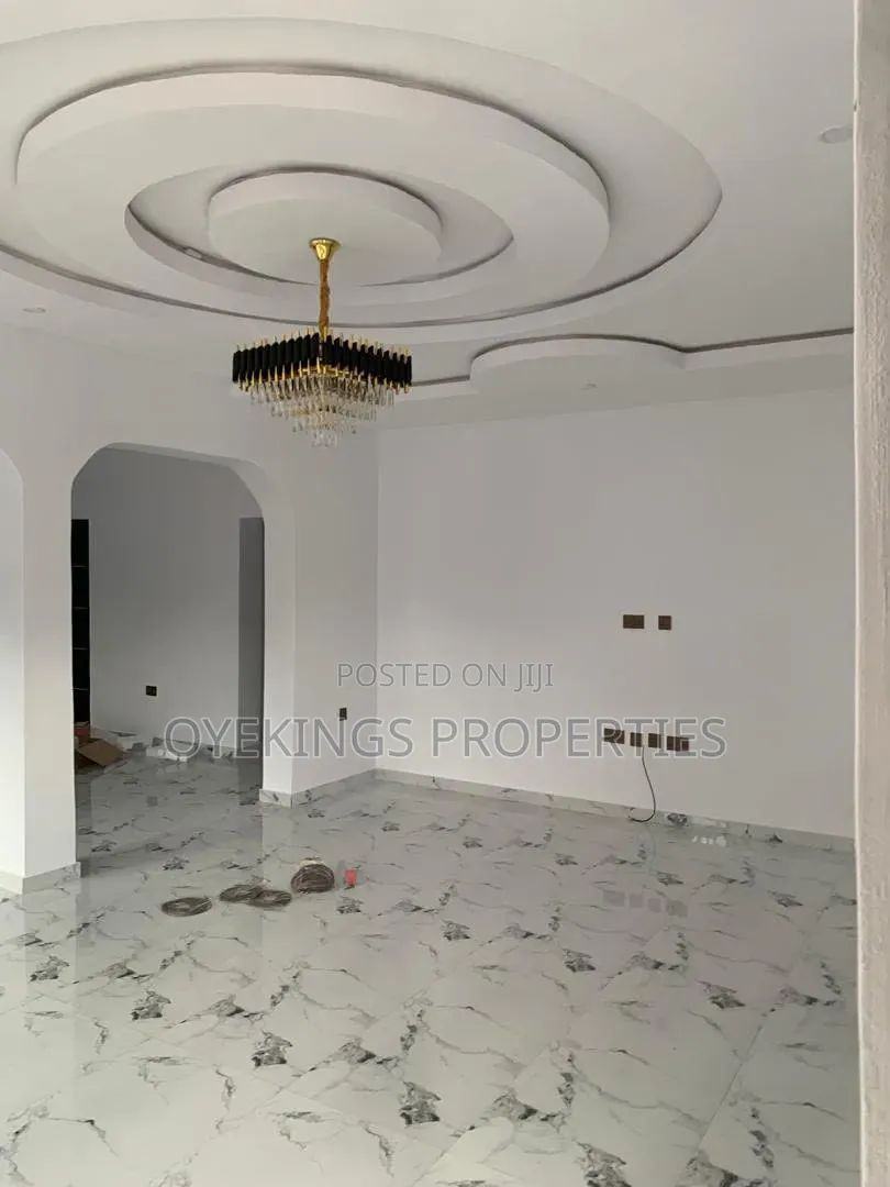 3bdrm Bungalow in Primier Estate, Oluyole for rent in Oluyole