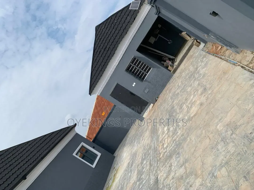 3bdrm Bungalow in Primier Estate, Oluyole for rent in Oluyole