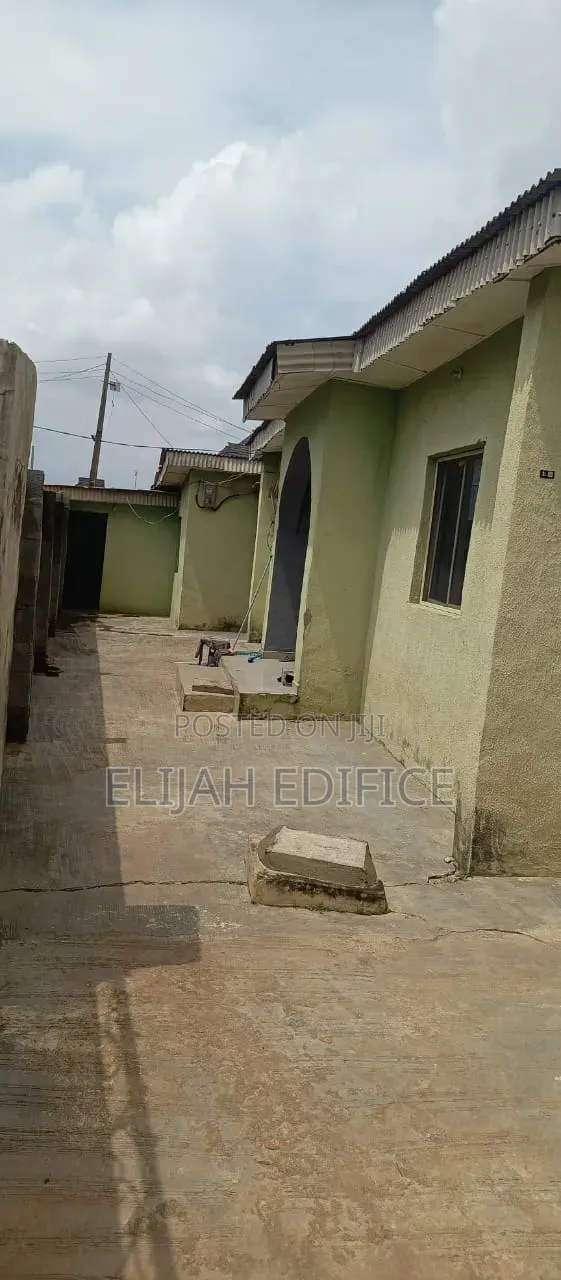 Mini Flat in Iyana Odo, Abule Egba for sale in Abule Egba