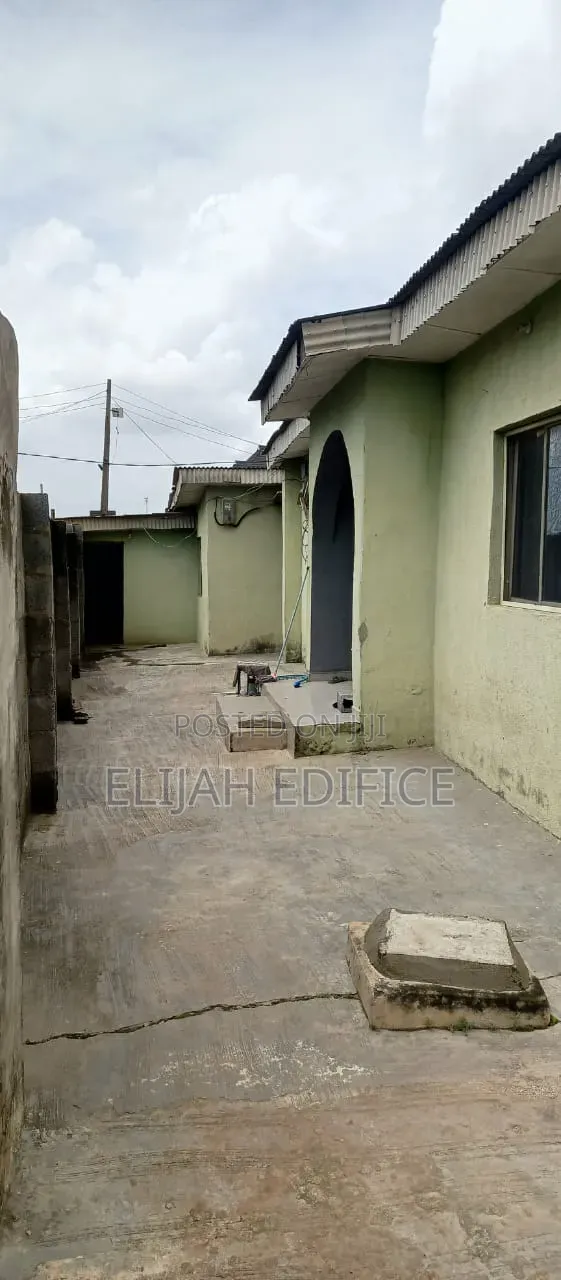 Mini Flat in Iyana Odo, Abule Egba for sale in Abule Egba