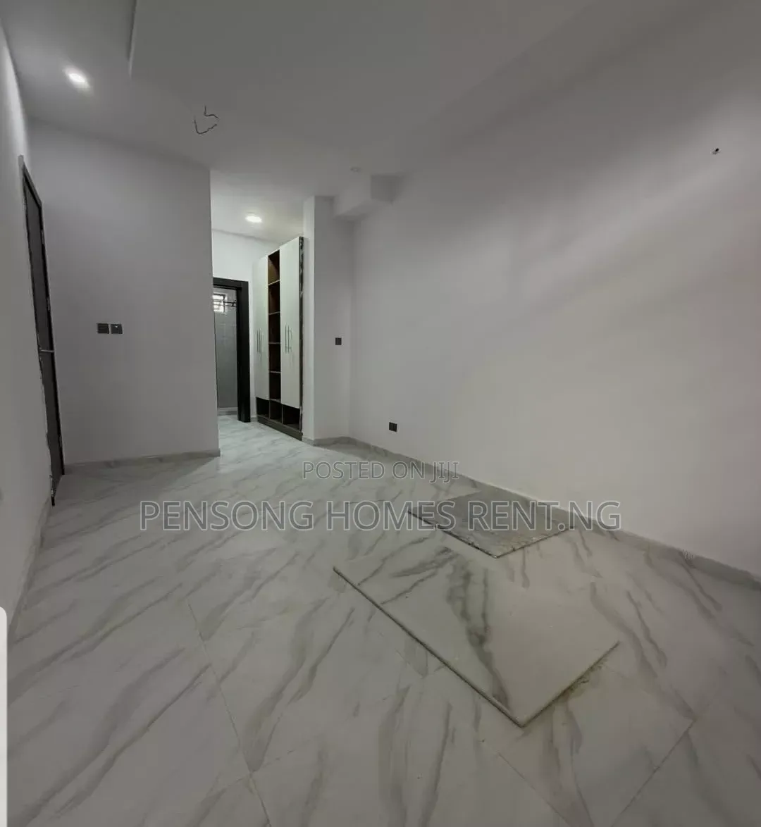 2bdrm Apartment in Ikate, Lekki Expressway for rent in Lekki Expressway