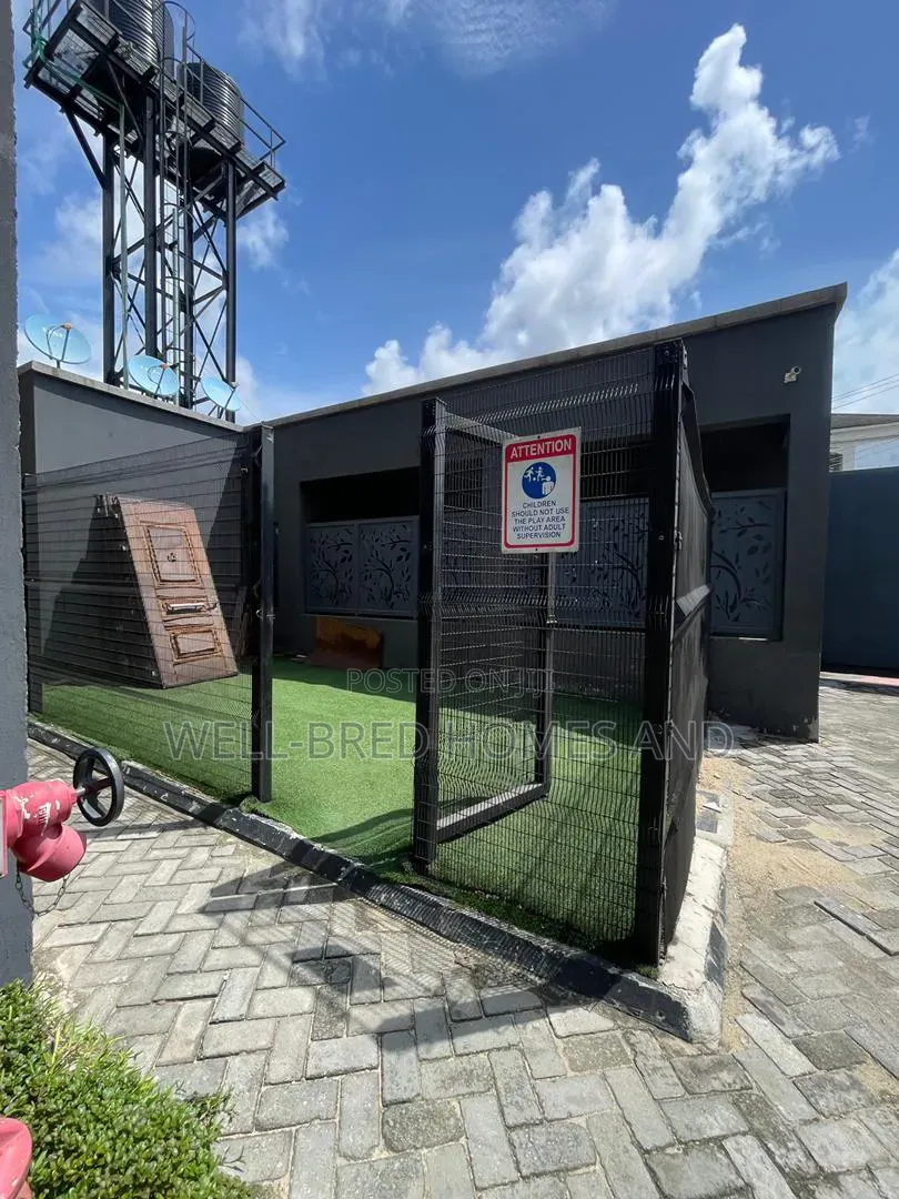4bdrm Duplex in Lekki Phase 1 for rent in Lekki Phase 1