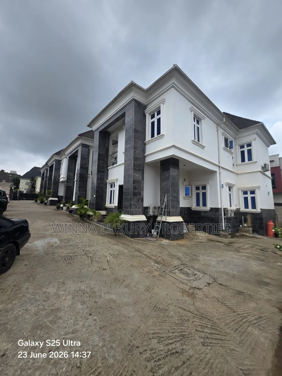Furnished 4bdrm Townhouse / Terrace in Guzape for rent in Guzape District