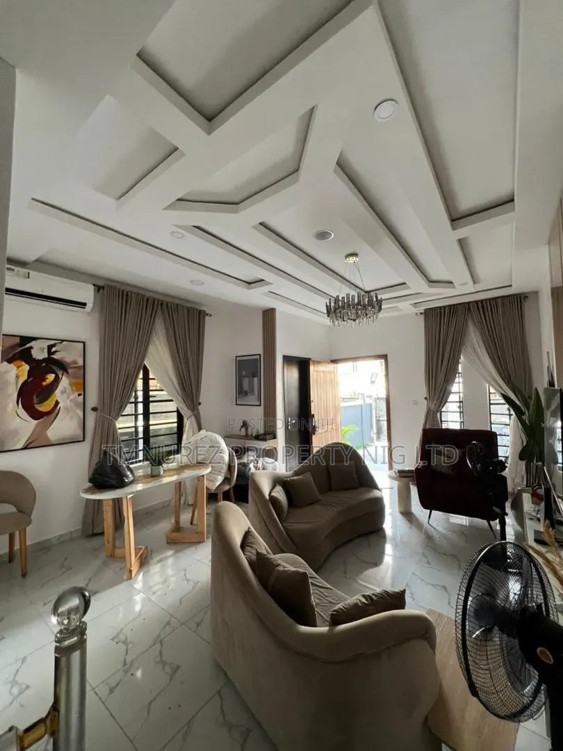 4bdrm Duplex in Ikate for rent in Ikate