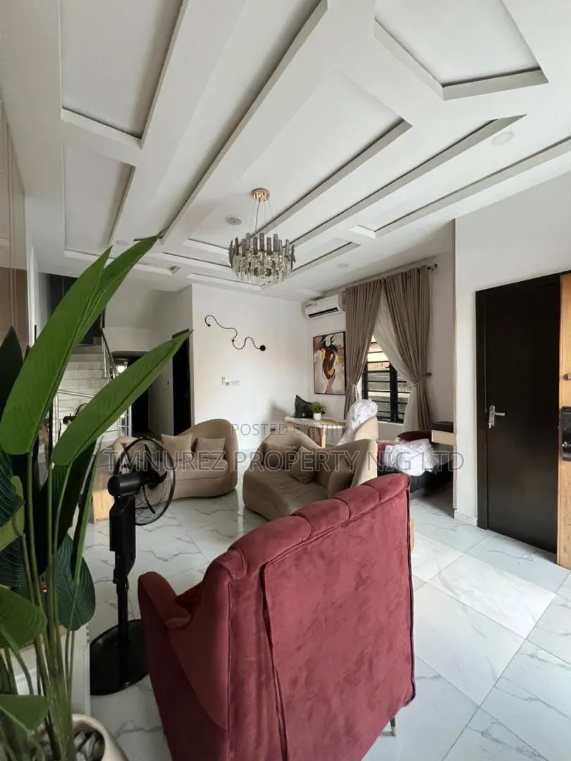 4bdrm Duplex in Ikate for rent in Ikate