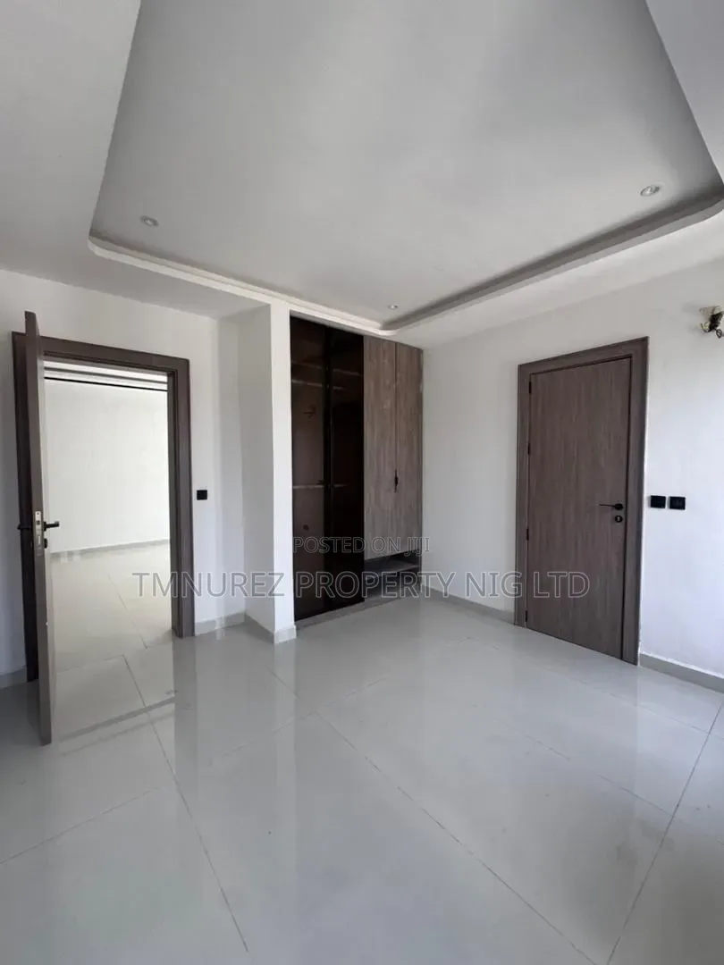 2bdrm Apartment in Lekki Phase 1 for rent in Lekki Phase 1