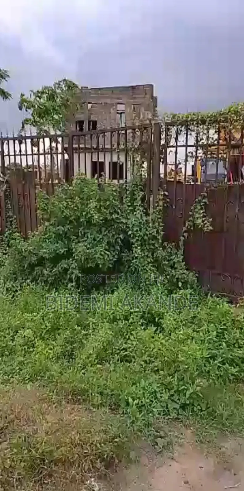 4 Acres Facing Lagos-Ibadan Expressway in Obafemi-Owode