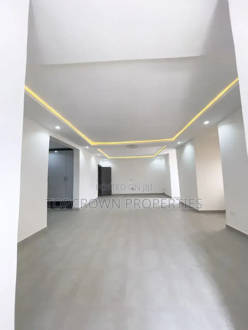 7bdrm Duplex in Karsana for sale in Karsana