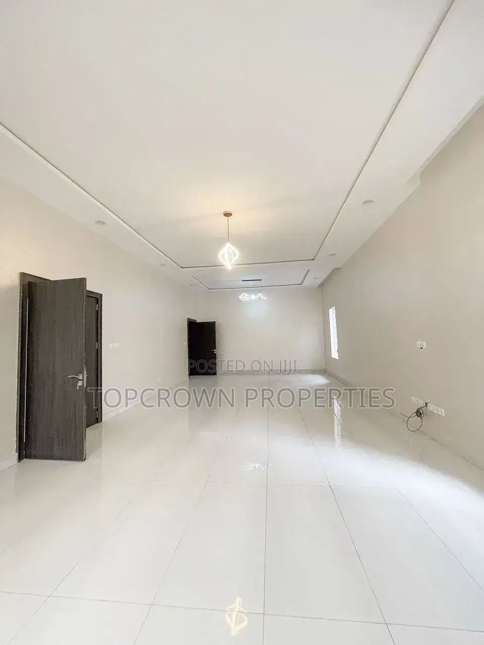 7bdrm Duplex in Karsana for sale in Karsana