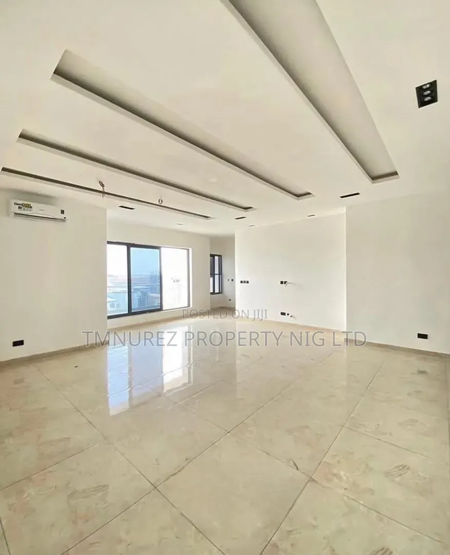 3bdrm Apartment in Lekki Phase 1 for rent in Lekki Phase 1