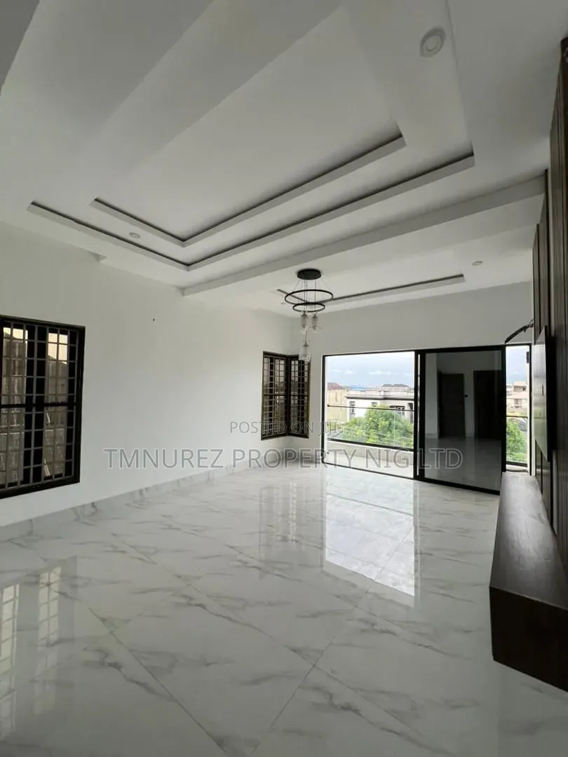 2bdrm Apartment in Abraham Adesanya Estate for sale in Abraham Adesanya Estate