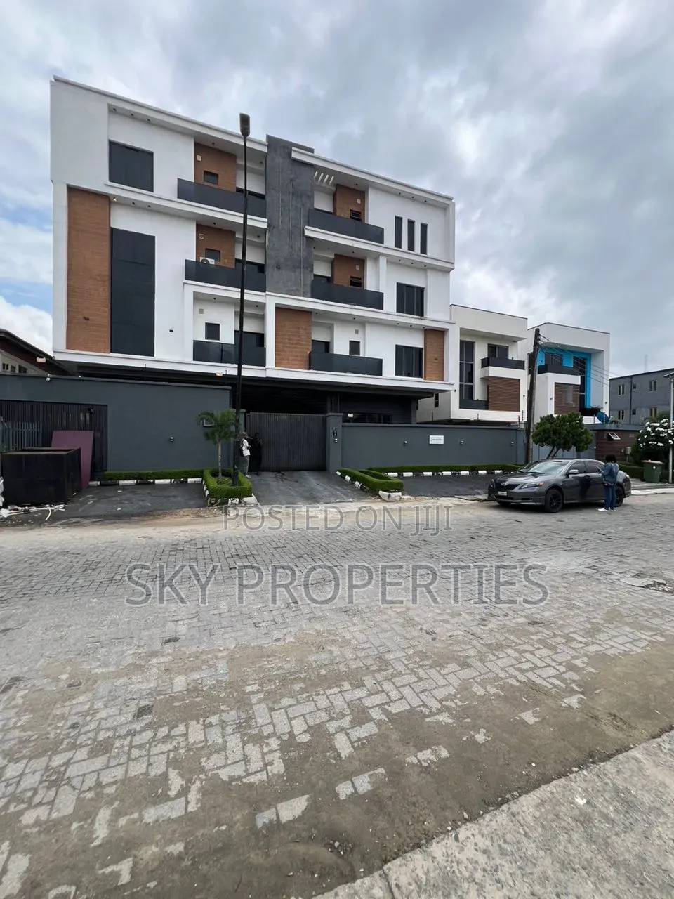 Furnished 2bdrm Apartment in Furo Ezimora, Lekki Phase 1 for sale in Lekki Phase 1