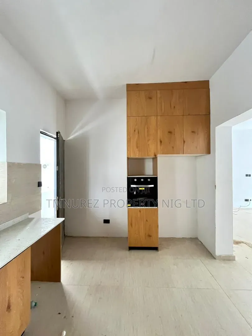 3bdrm Apartment in Lekki Phase 1 for sale in Lekki Phase 1