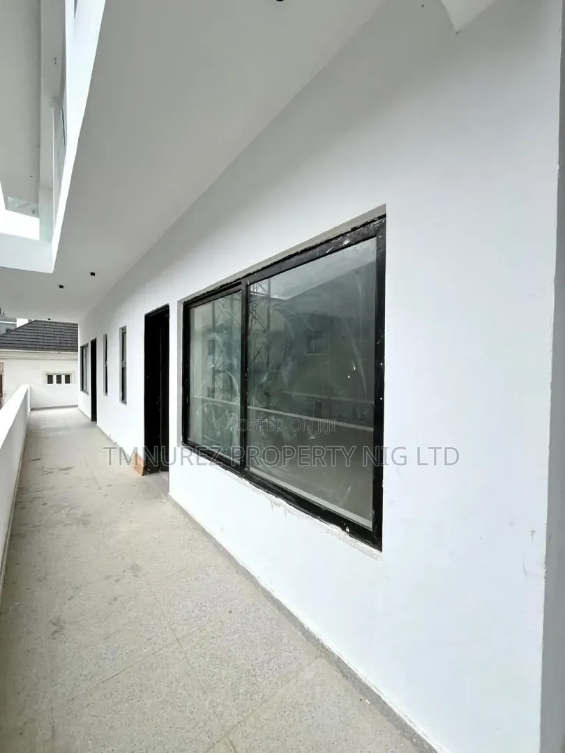 3bdrm Apartment in Lekki Phase 1 for sale in Lekki Phase 1