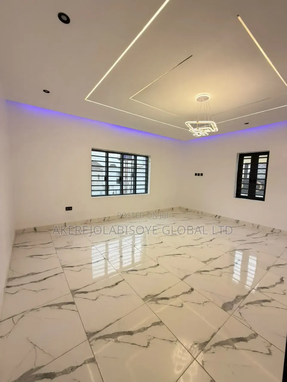 4bdrm Duplex in Lugbe By Von, FHA for sale in FHA