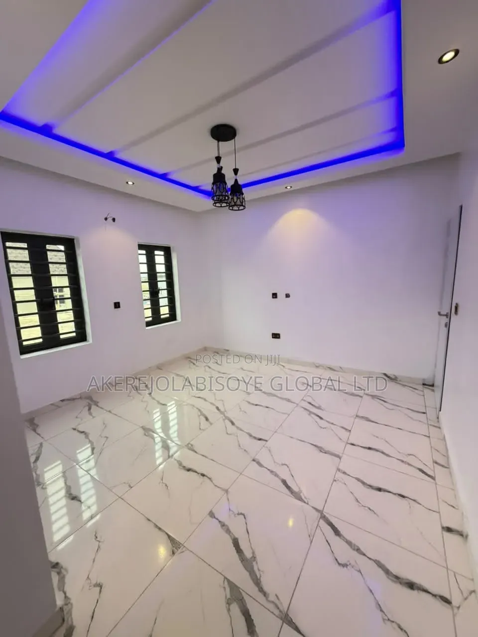 4bdrm Duplex in Lugbe By Von, FHA for sale in FHA