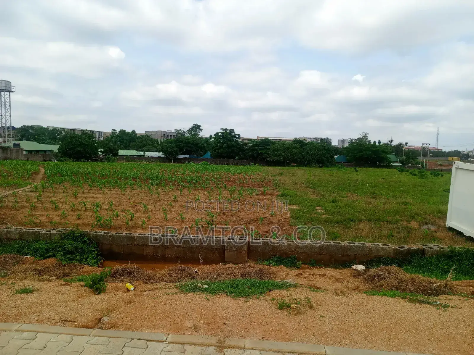 1 Hectare Katampe Main on Gishiri-Maitama Newly Constructed Road in Katampe (Main)