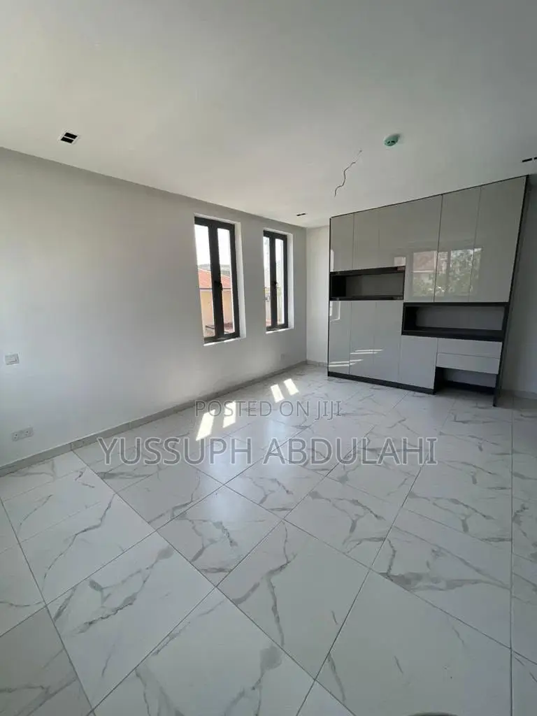 3bdrm Apartment in Lekki Phase1 for rent in Lekki Phase 1