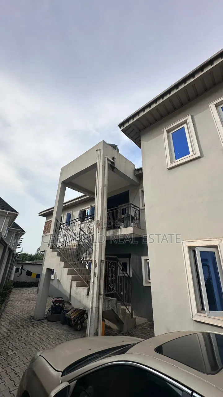 2bdrm Block of Flats in Orange Gate Oluyole for sale in Oluyole Estate