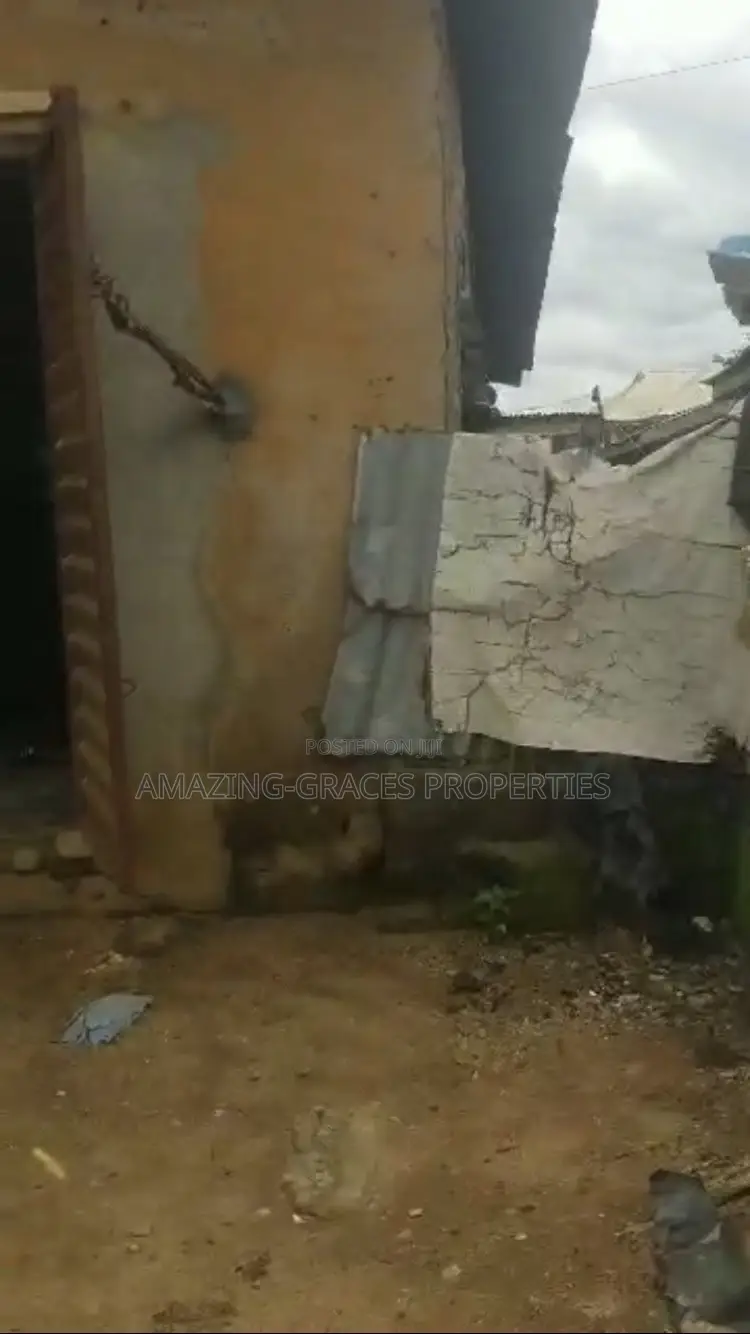 Land for Sale 30ft × 60ft in Egbeda