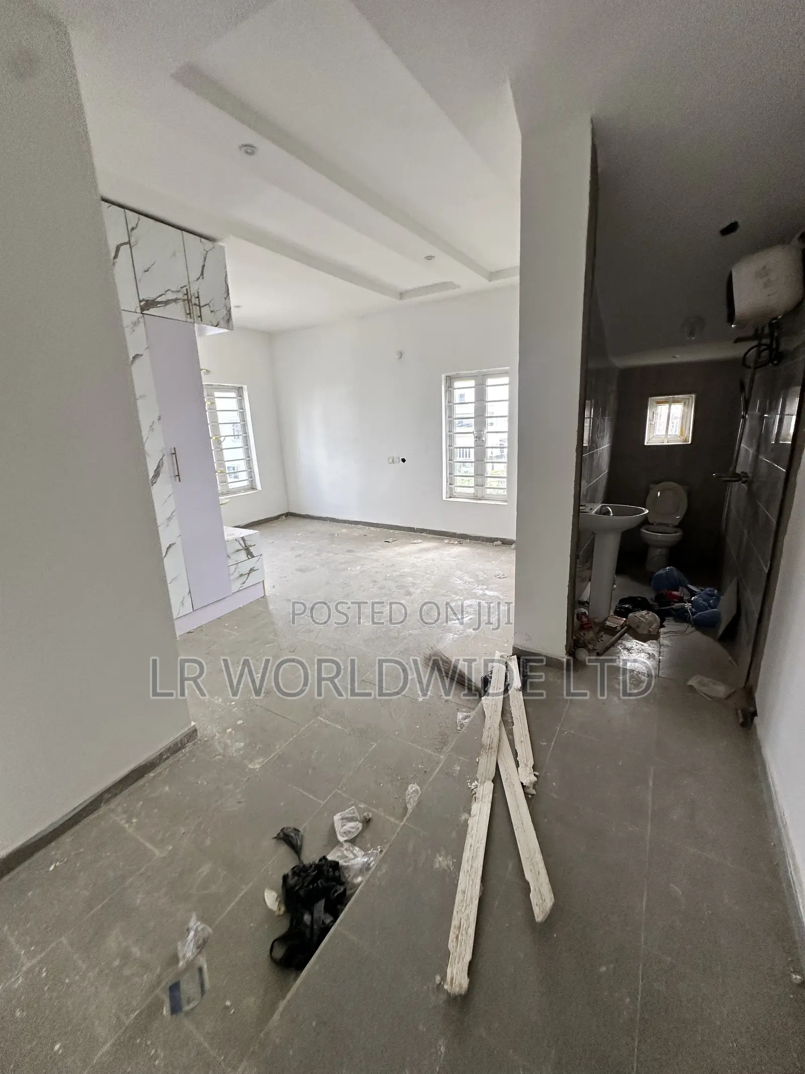 5bdrm Duplex in Lugbe District for rent in Lugbe District