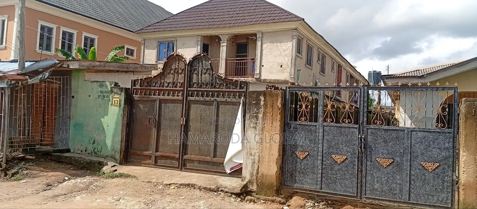 11bdrm Block of Flats in Ijegun, Alimosho for sale in Alimosho