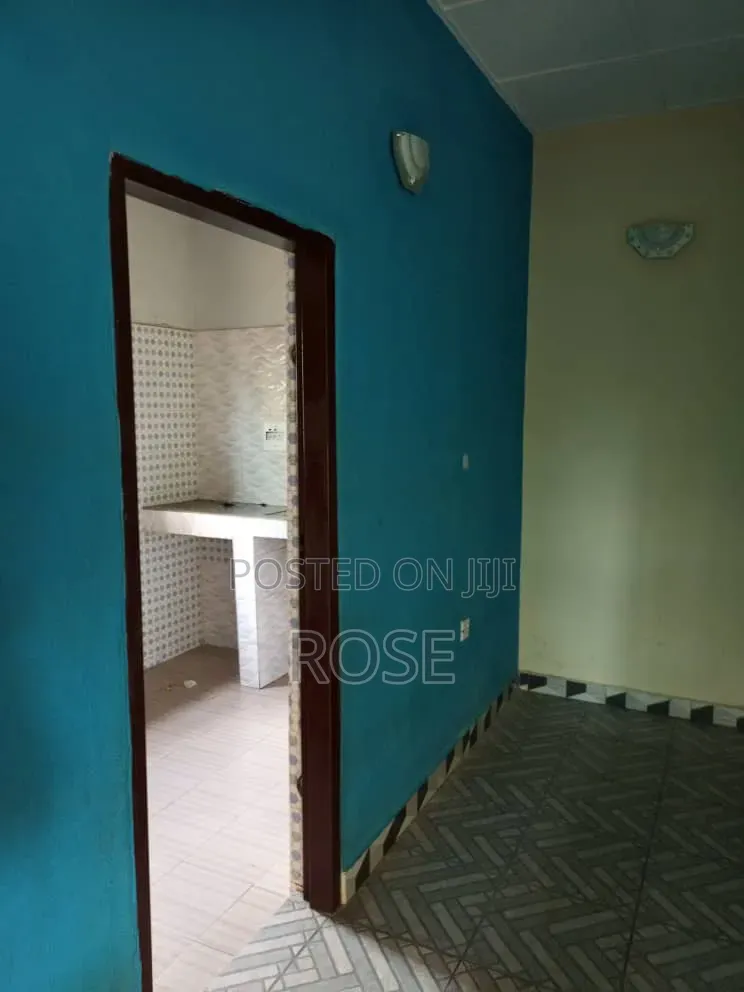 1bdrm Bungalow in Paroza, Uyo for rent in Uyo
