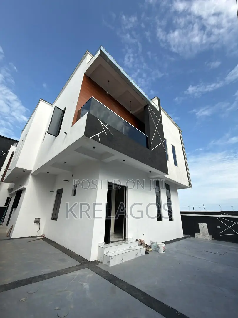 5bdrm Duplex in Orchid, Chevron for sale in Chevron