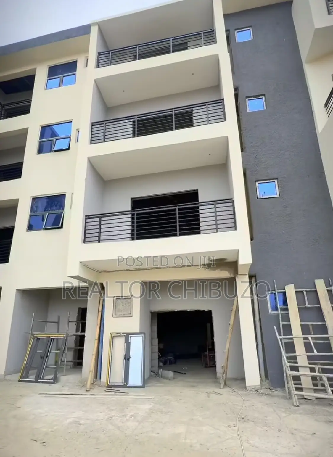 3bdrm Block of Flats in Abuja Top Realty, Durumi for sale in Durumi