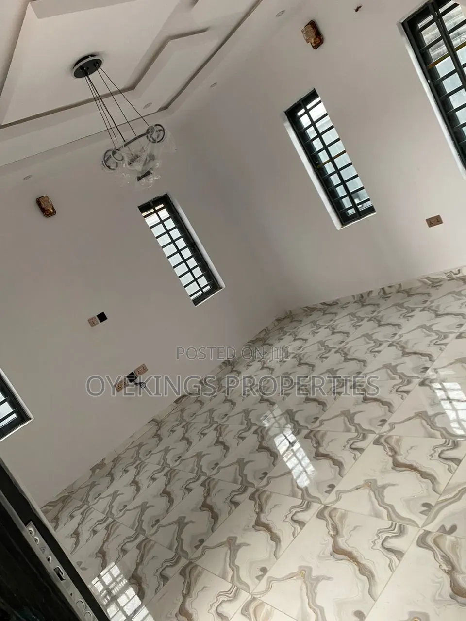 3bdrm Bungalow in Abapanu, Oluyole for sale in Oluyole