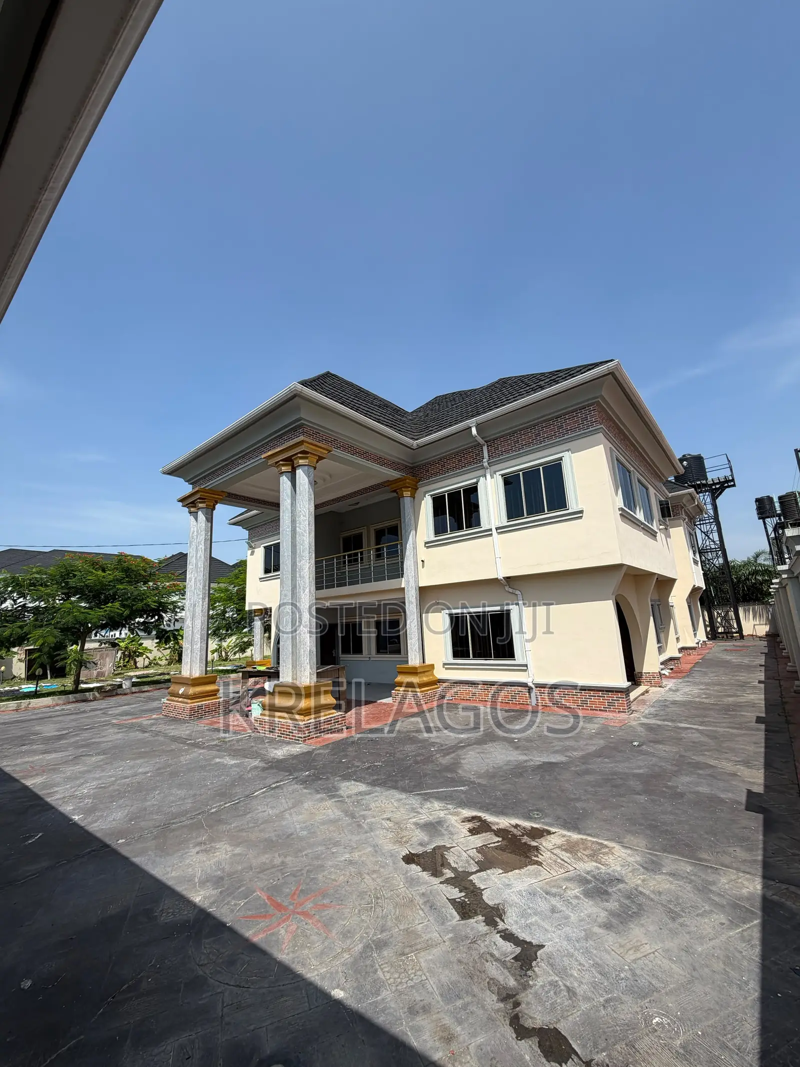 6bdrm Duplex in Sangotedo for sale in Sangotedo