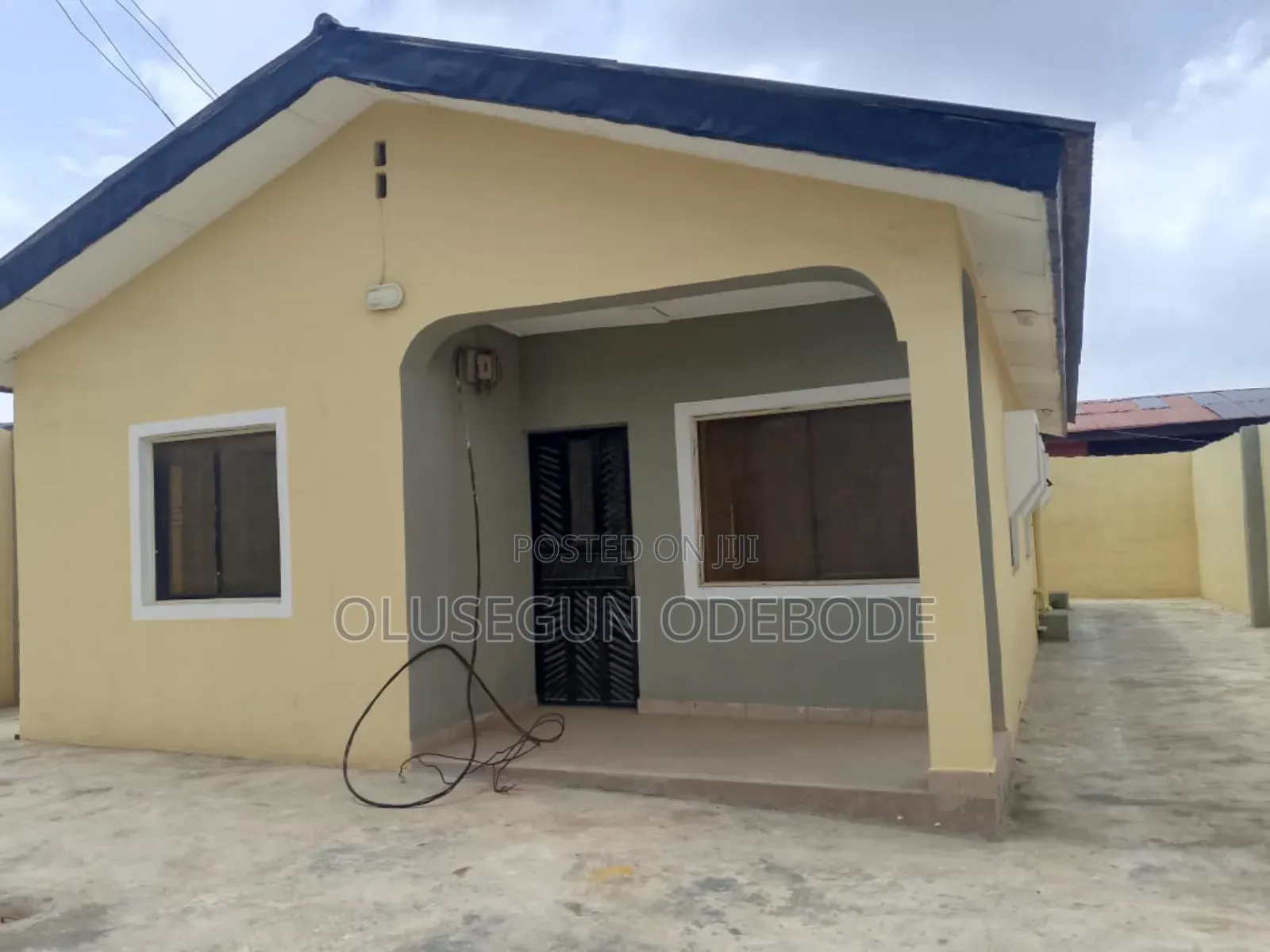 8bdrm Bungalow in Olowora, Berger for sale in Berger