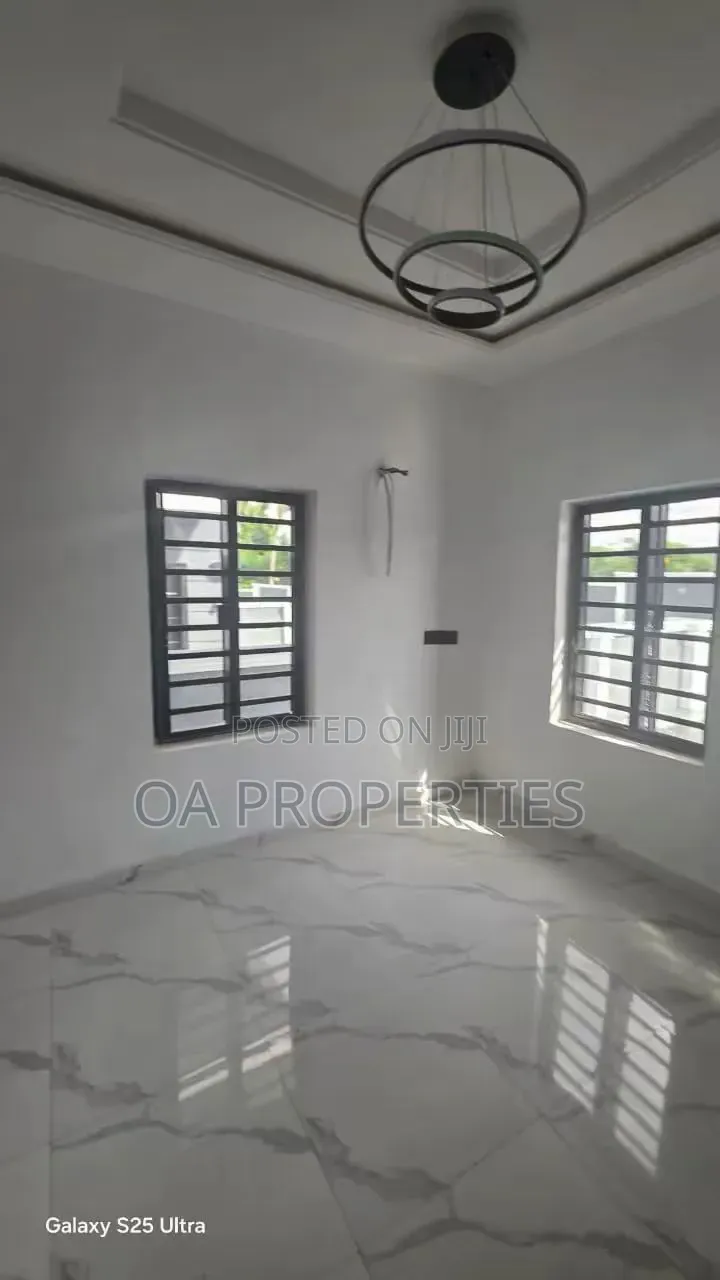 5bdrm Duplex in Ibadan for sale in Ibadan