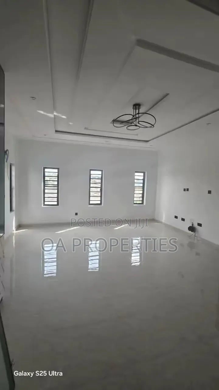 5bdrm Duplex in Ibadan for sale in Ibadan