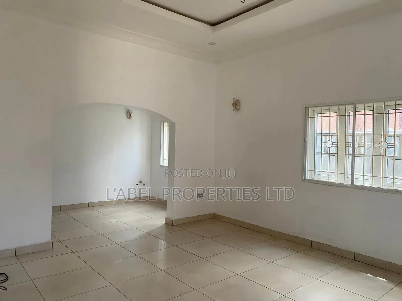 3bdrm Bungalow in Sungold Estate for rent in Galadimawa