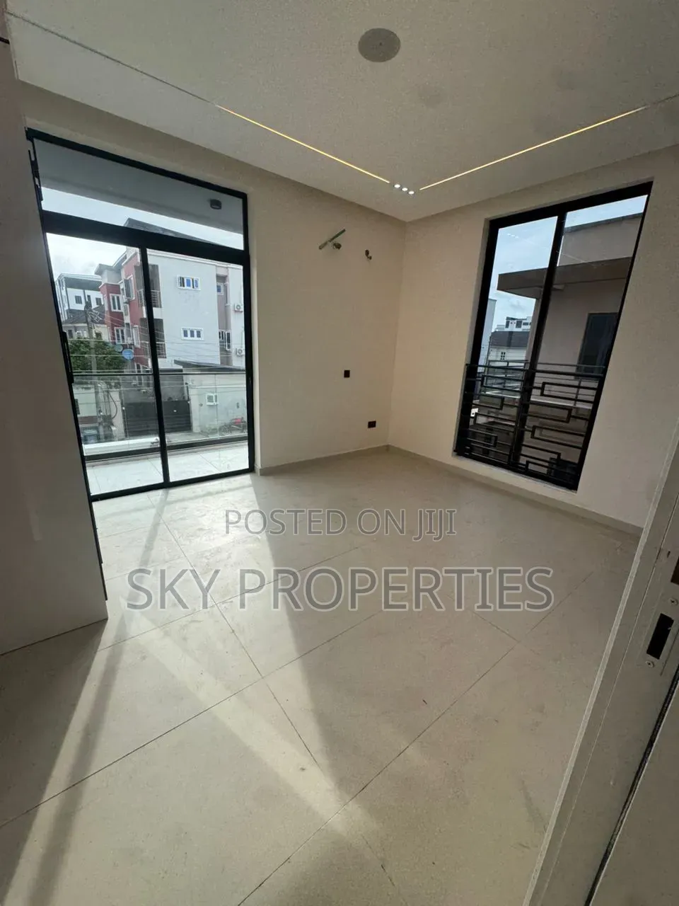 2bdrm Apartment in Ikate for sale in Ikate