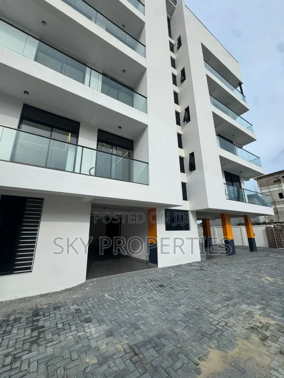 2bdrm Apartment in Ikate for sale in Ikate