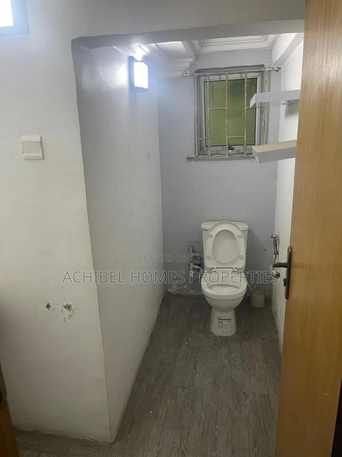 5bdrm Duplex in Off Ogunlana Drive for sale in Ogunlana