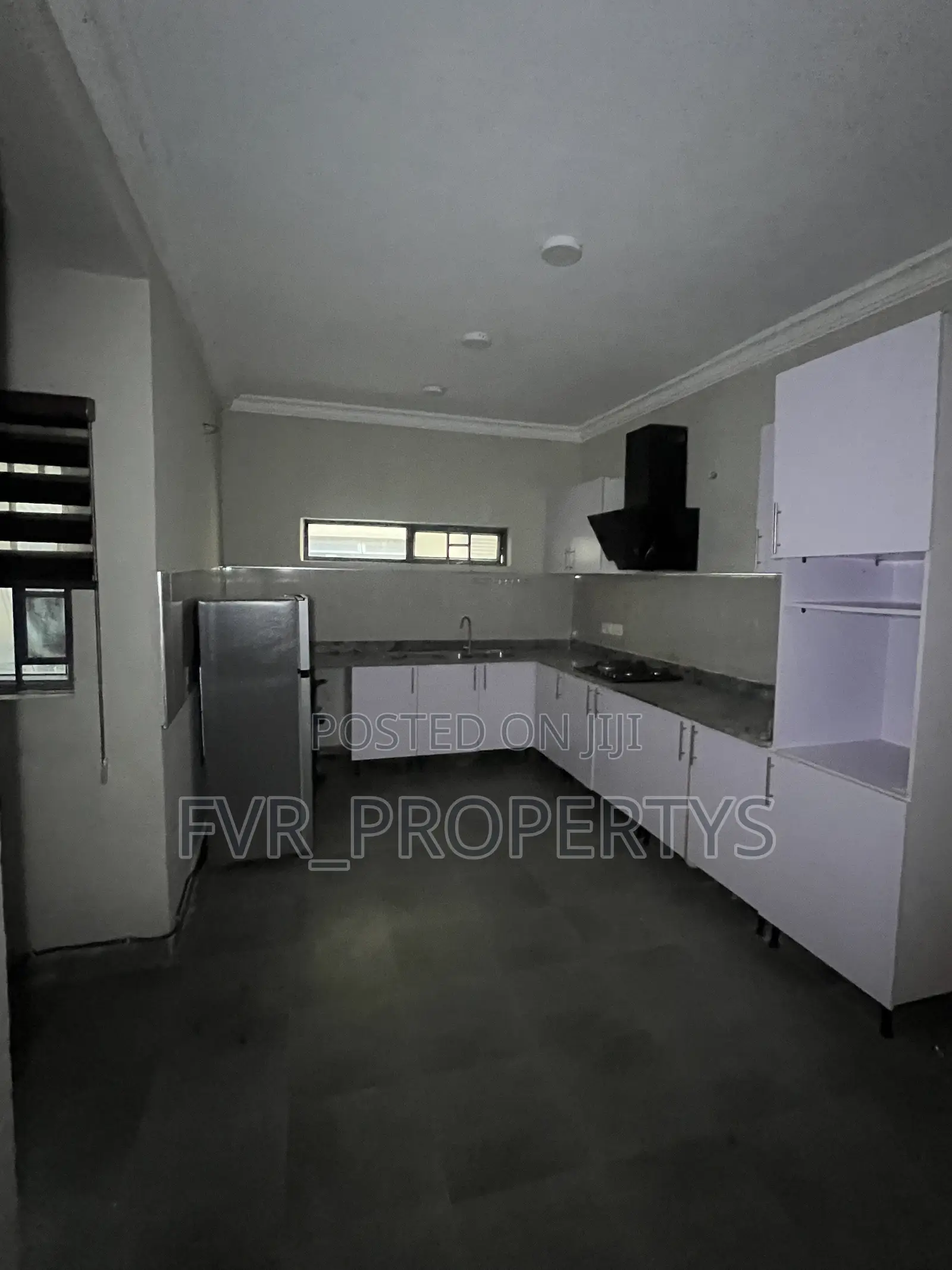 Furnished 3bdrm Block of Flats in Megamond, Ikota for rent in Ikota
