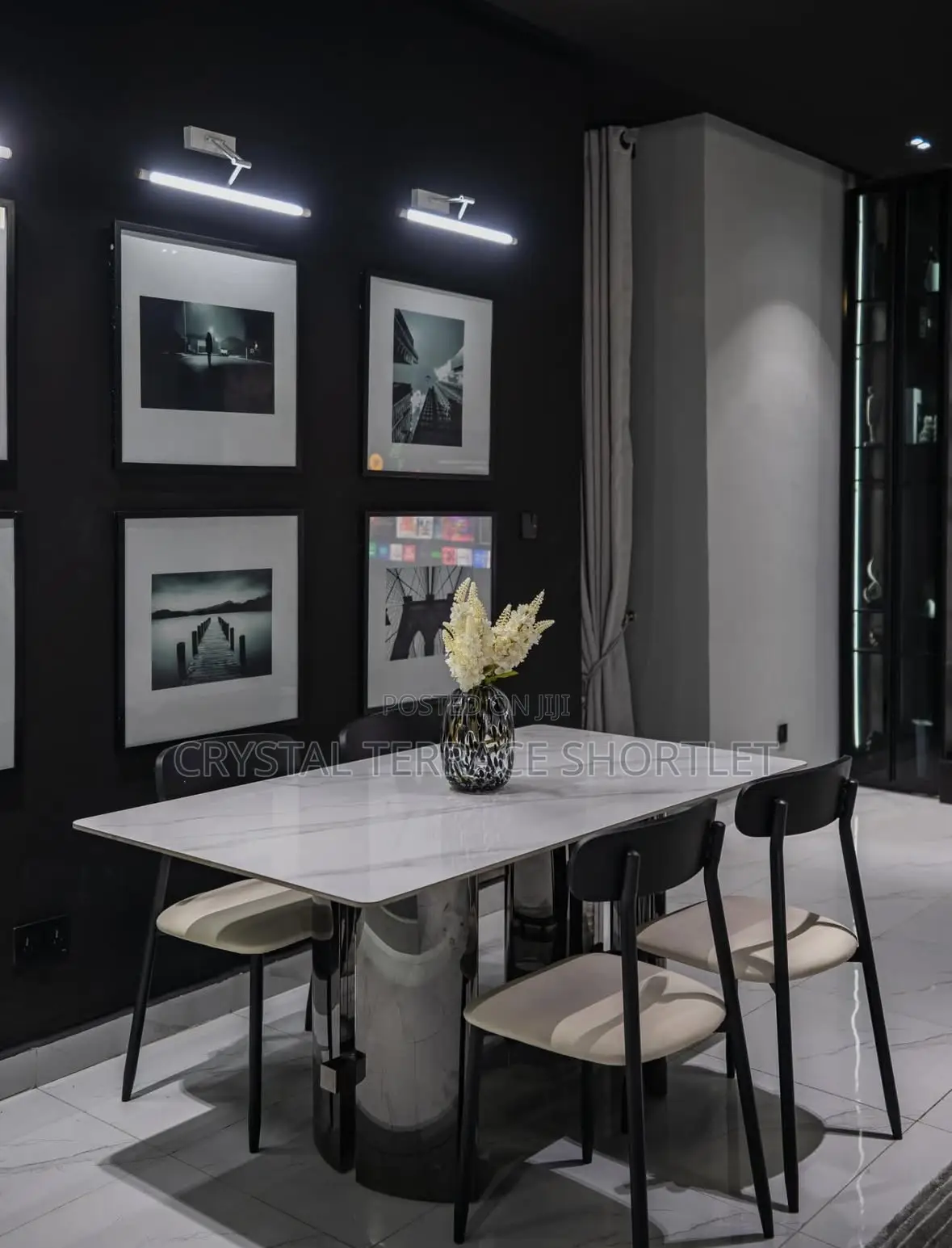 Luxurious 2 Bedroom Apartment With Snooker in Lekki Phase 1