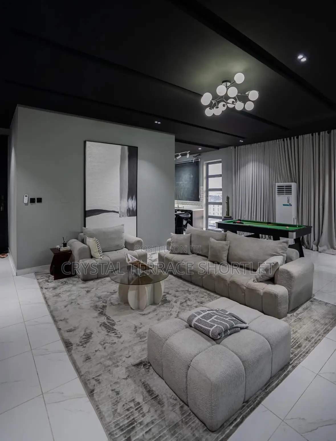 Luxurious 2 Bedroom Apartment With Snooker in Lekki Phase 1
