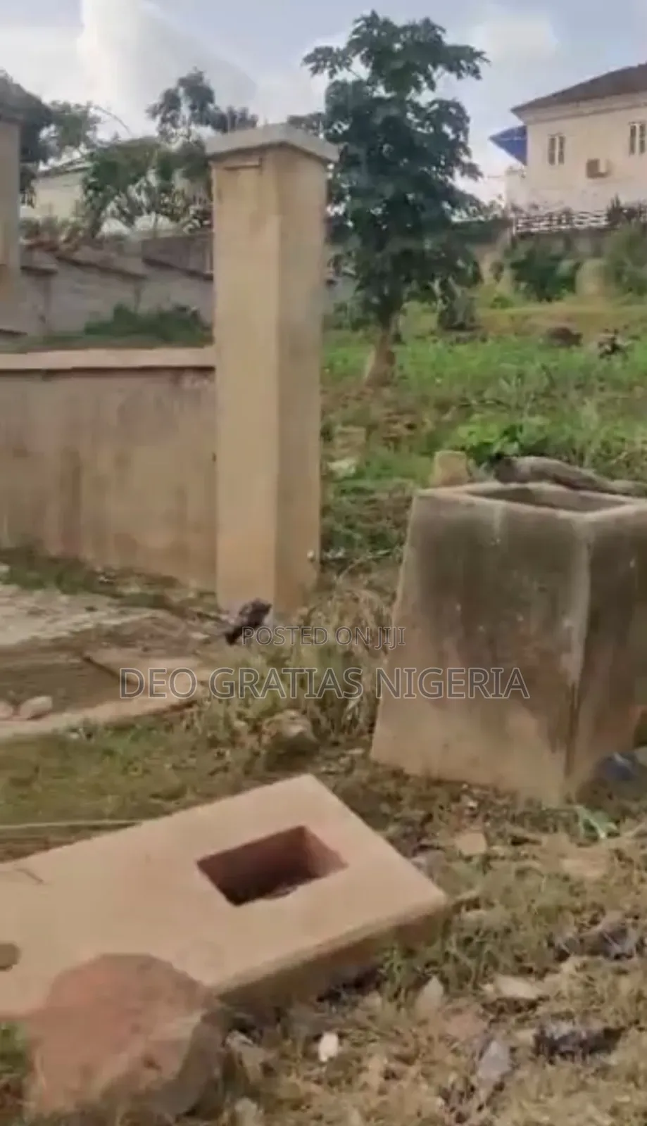 A Commercial Land Is Available in Katampe Main Abuja (1,472 Sqm) in Katampe Extension