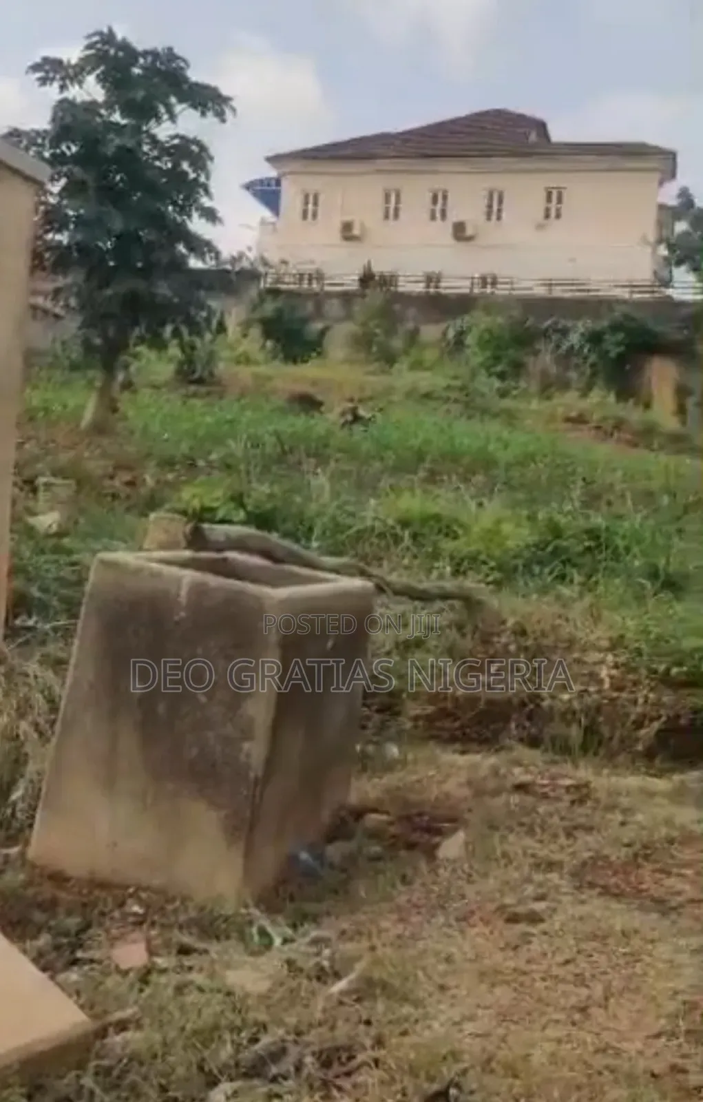 A Commercial Land Is Available in Katampe Main Abuja (1,472 Sqm) in Katampe Extension